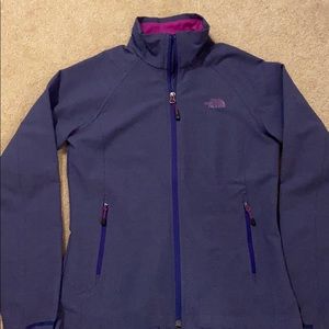 Women’s North Face jacket